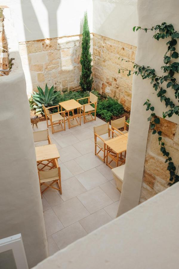 Marosi Boutique Hotel Ciutadella  Bagian luar foto